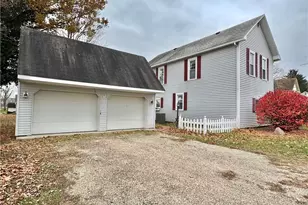 615 Franklin Ave, Conesville, OH 43811 - Photo 7