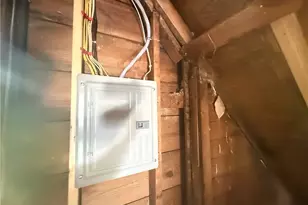 1677 Cliffview Rd, Loveland, OH 44112 - Photo 25