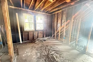 1677 Cliffview Rd, Loveland, OH 44112 - Photo 21