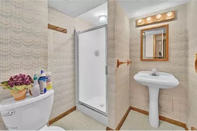 5229 Dungannon Circle NW, North Canton, OH 44720 - Photo 37