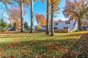 32650 Greenwood Dr, Avon Lake, OH 44012 - Photo 5