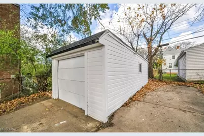 16709 Harvard Avenue, Loveland, OH 44128 - Photo 35