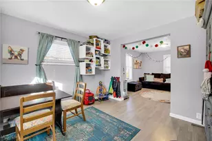 986 Shannon Ave, Barberton, OH 44203 - Photo 3