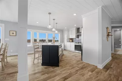 1531 Lake Crest Drive, Roaming Shores, OH 44084 - Photo 15