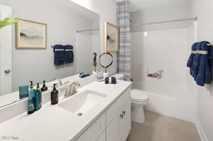 9210 Ledge View Ter, Grandview Heights, OH 44147 - Photo 21