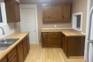 505 Beulah Ave, Akron, OH 44314 - Photo 5