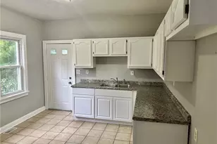 528 E 109th St, Loveland, OH 44108 - Photo 7