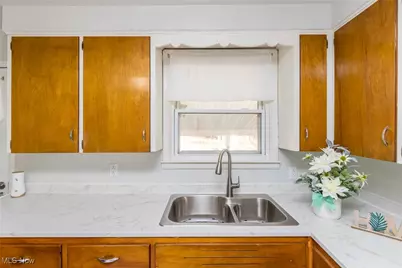 9795 West Pike, Hopewell, OH 43746 - Photo 13