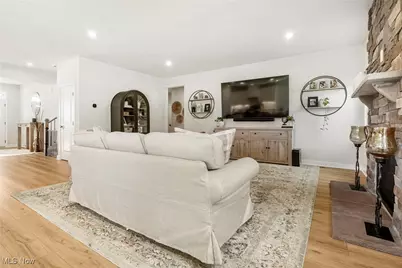 1607 Del Monte Way, Painesville, OH 44077 - Photo 9