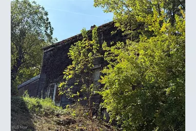 822 W Bennett Street, Bridgeport, OH 43912 - Photo 3