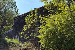 822 W Bennett St, Bridgeport, OH 43912 - Photo 3