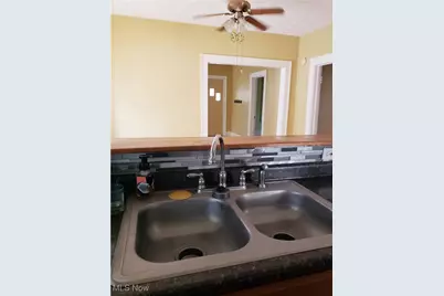 503 Maple Street, Parkersburg, WV 26101 - Photo 17