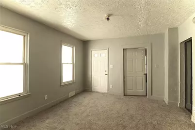 7106 Colfax Road, Loveland, OH 44104 - Photo 7