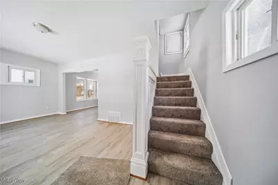 702 Grace Avenue, Akron, OH 44320 - Photo 13