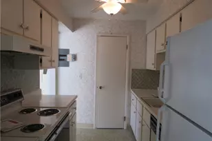 7970 Mentor Ave, Mentor, OH 44060 - Photo 9