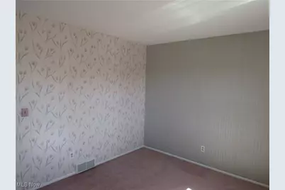 7970 Mentor Avenue #B7, Mentor, OH 44060 - Photo 27