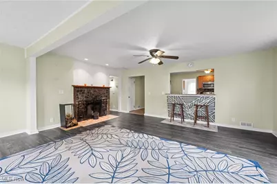 820 Peach Boulevard, Willoughby, OH 44094 - Photo 5