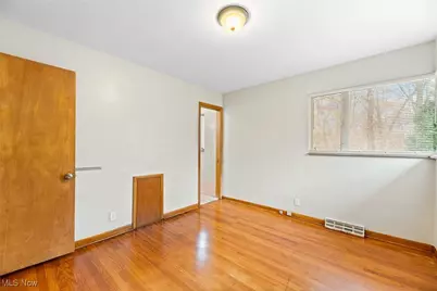 2023 Thurmont Road, Akron, OH 44313 - Photo 21