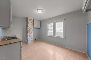 379 Homestead St, Akron, OH 44306 - Photo 17