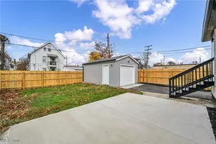 828 Nela View Rd, Loveland, OH 44112 - Photo 39