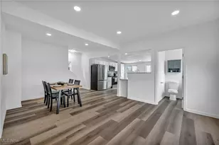 828 Nela View Rd, Loveland, OH 44112 - Photo 9