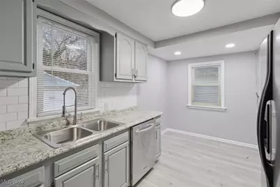 14104 Saybrook Avenue, Loveland, OH 44105 - Photo 13