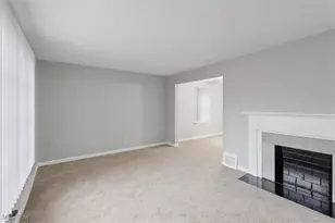 14104 Saybrook Ave, Loveland, OH 44105 - Photo 5