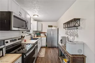 432 Edith Ave, Akron, OH 44312 - Photo 7