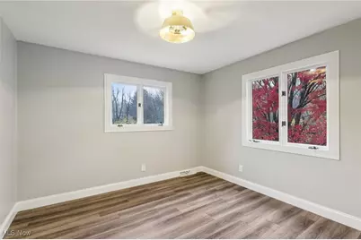 746 Cliffside Circle, Akron, OH 44313 - Photo 35