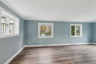 746 Cliffside Cir, Akron, OH 44313 - Photo 9