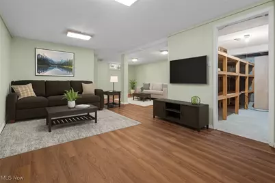 231 Deepwood Drive, Wadsworth, OH 44281 - Photo 33