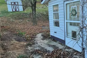 113 W 1st St, Minerva, OH 44657 - Photo 9