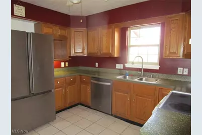 1356 Lake Vue Drive, Rome, OH 44085 - Photo 13