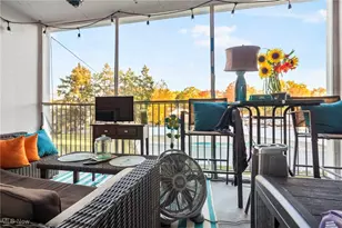 2331 E Market St, Akron, OH 44312 - Photo 21