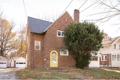 1604 Hampton Road, Akron, OH 44305 - Photo 1