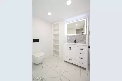 1908 Valley Road, Cuyahoga Falls, OH 44223 - Photo 27