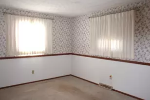 1407 Narragansett Blvd, Lorain, OH 44053 - Photo 17