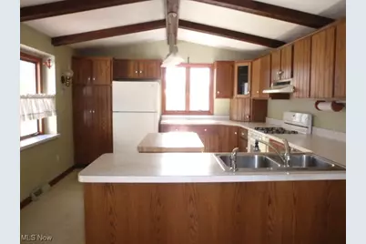 1407 Narragansett Boulevard, Lorain, OH 44053 - Photo 11