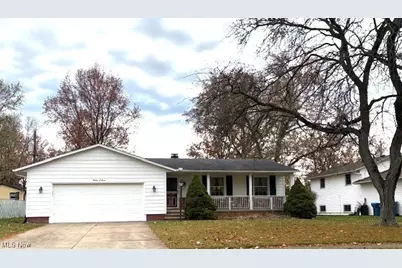 1407 Narragansett Boulevard, Lorain, OH 44053 - Photo 1
