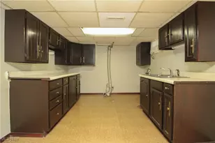 3057 S Meridian Rd, Youngstown, OH 44511 - Photo 25