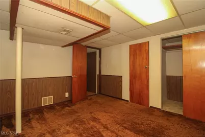 3057 S Meridian Road, Youngstown, OH 44511 - Photo 31