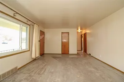 3057 S Meridian Road, Youngstown, OH 44511 - Photo 7