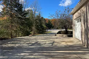 2675 Deer Run, Willoughby Hills, OH 44094 - Photo 47