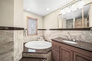 2675 Deer Run, Willoughby Hills, OH 44094 - Photo 27