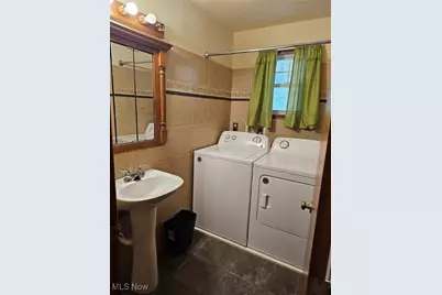 5105 Atchison Road, Bellaire, OH 43906 - Photo 9