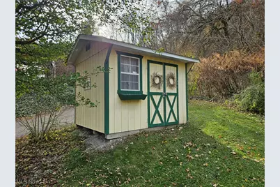 5105 Atchison Road, Bellaire, OH 43906 - Photo 15