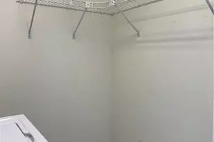 318 Buttermere Ln, Amherst, OH 44001 - Photo 13