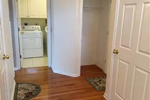 318 Buttermere Ln, Amherst, OH 44001 - Photo 5