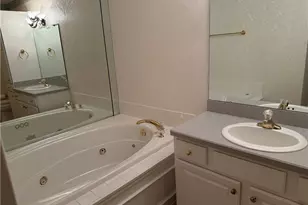 318 Buttermere Ln, Amherst, OH 44001 - Photo 31