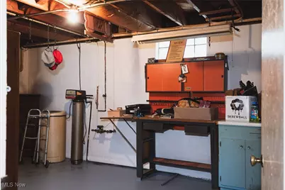 291 Struthers Liberty Road, Campbell, OH 44405 - Photo 17